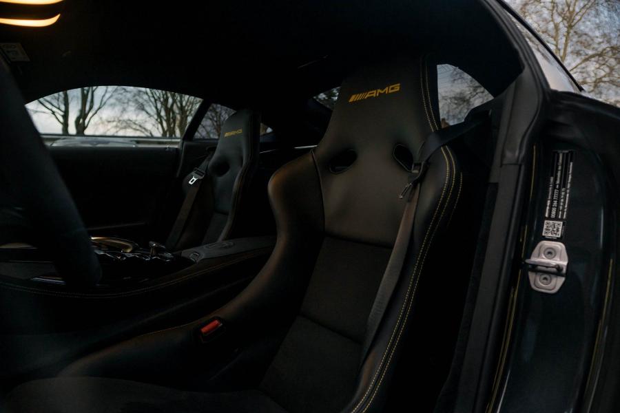 Интерьер Mercedes-AMG GT R by Edo Competition 2019 года  (фото 6 из 13)